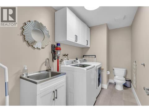 Photo 15 of 2245 Thacker Drive, Lakeview Heights, West Kelowna