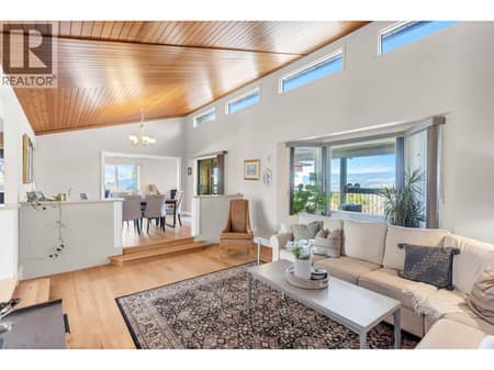 Photo 6 of 2245 Thacker Drive, Lakeview Heights, West Kelowna