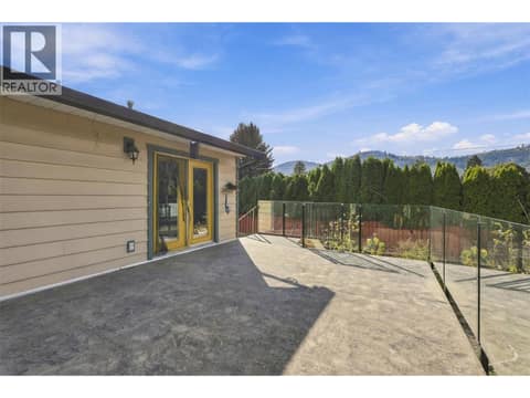 Photo 12 of 4809 Bolean Drive, Rayleigh, Kamloops