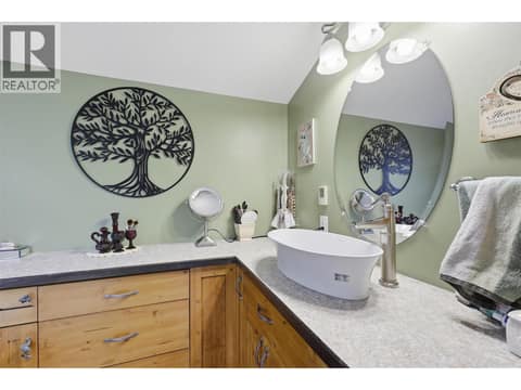 Photo 18 of 4809 Bolean Drive, Rayleigh, Kamloops