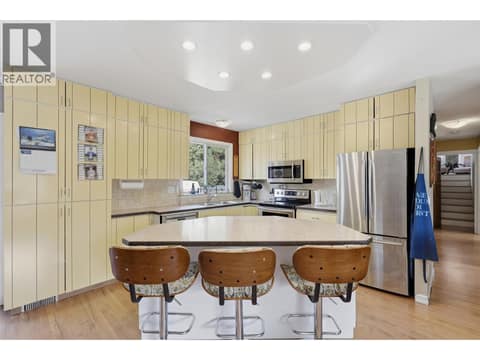 Photo 6 of 4809 Bolean Drive, Rayleigh, Kamloops