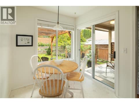 Photo 10 of 1888 Porthill Drive, Glenmore, Kelowna