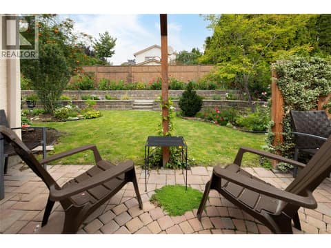 Photo 17 of 1888 Porthill Drive, Glenmore, Kelowna