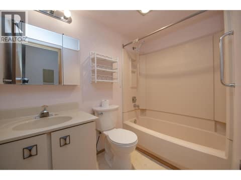 Photo 20 of 3701 27 Avenue Unit# 204, City of Vernon
