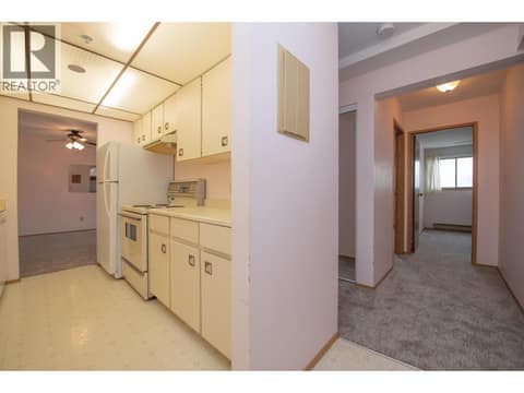 Photo 4 of 3701 27 Avenue Unit# 204, City of Vernon