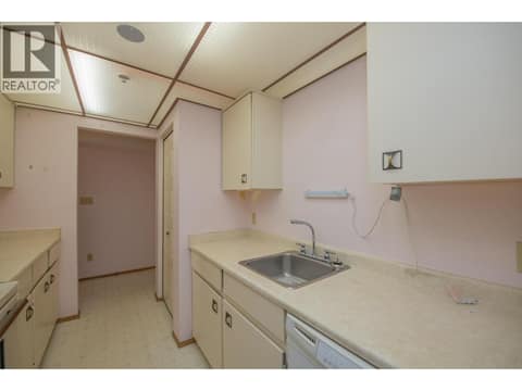 Photo 6 of 3701 27 Avenue Unit# 204, City of Vernon