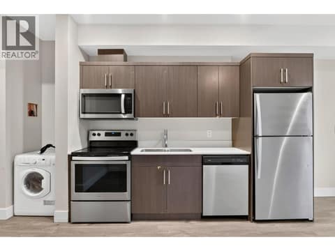 Photo 6 of 925 Leon Avenue Unit# 347, Kelowna North