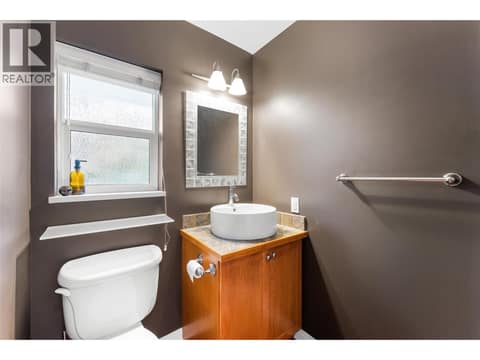 Photo 16 of 1853 Parkview Crescent Unit# 26, Springfield/Spall, Kelowna