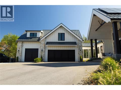 Suite above the garage at 4485 Wallace Hill Road, South East Kelowna
