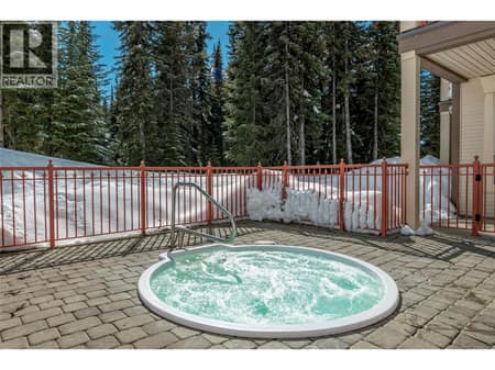 WW Common Area Hot Tub at 9812 Silver Star Road Unit# 305, Silver Star, Vernon