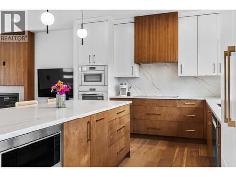 Photo 13 of 624 Bonjou Road, Lower Mission, Kelowna