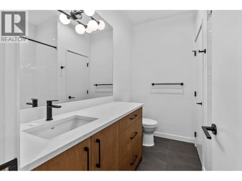 Photo 32 of 624 Bonjou Road, Lower Mission, Kelowna
