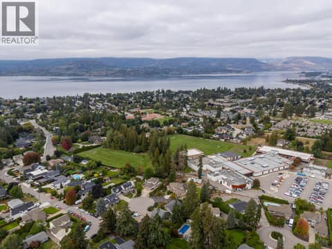 Photo 89 of 624 Bonjou Road, Lower Mission, Kelowna