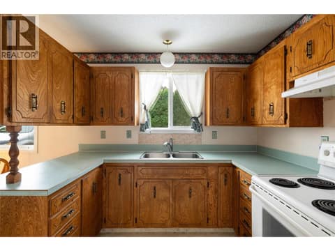 Photo 8 of 6689 Apollo Road, Okanagan Landing, Vernon