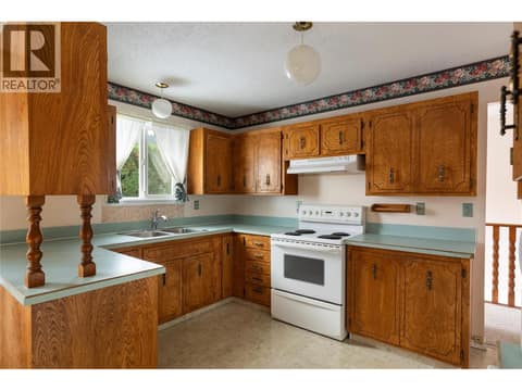 Photo 9 of 6689 Apollo Road, Okanagan Landing, Vernon
