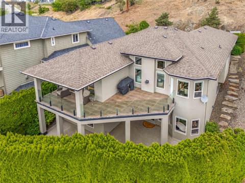 Photo 10 of 628 Spruceview Place S, Glenmore, Kelowna