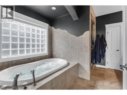 Photo 28 of 628 Spruceview Place S, Glenmore, Kelowna