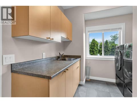 Photo 43 of 628 Spruceview Place S, Glenmore, Kelowna