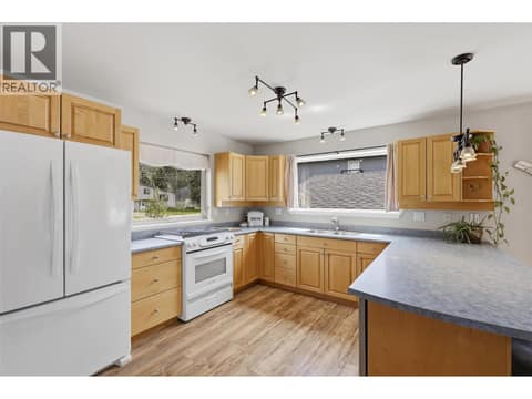 Photo 10 of 7153 CAHILTY Road, Heffley, Kamloops