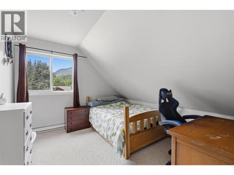 Upper Floor Bedroom -1 at 7153 CAHILTY Road, Heffley, Kamloops