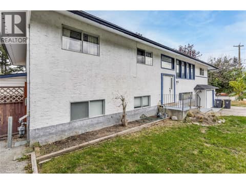 Photo 10 of 3341 Webber Road, Glenrosa, West Kelowna