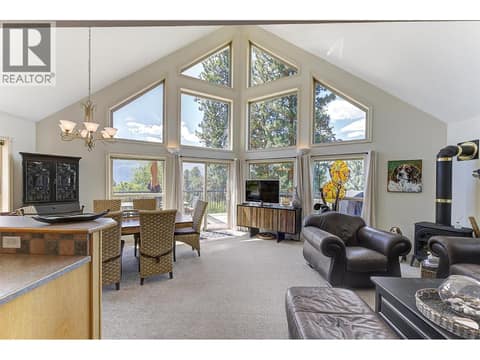 Photo 3 of 16490 Commonage Road, Lake Country North West