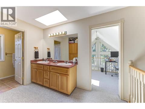 Photo 32 of 16490 Commonage Road, Lake Country North West