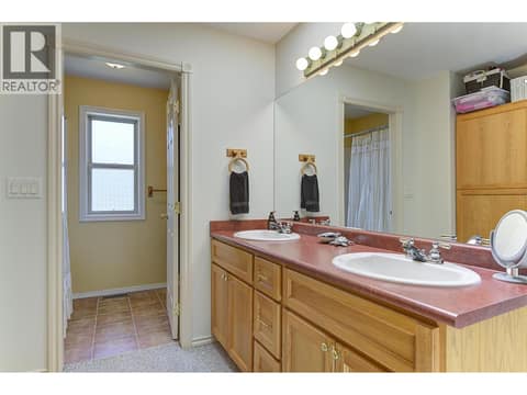 Photo 33 of 16490 Commonage Road, Lake Country North West