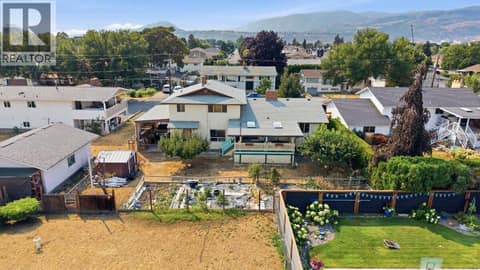 Photo 6 of 2555 Grenfell Road, Kelowna South