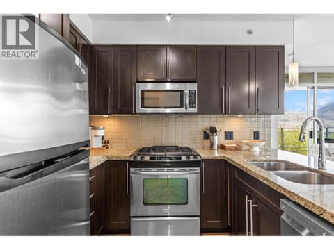 Photo 10 of 1075 Sunset Drive Unit# 702, Kelowna North