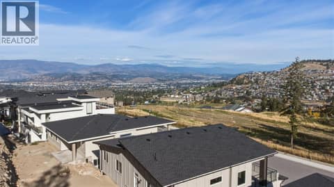 Photo 8 of 2083 Cortina Drive, Black Mountain, Kelowna