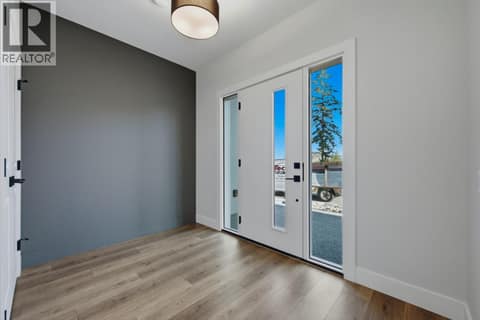 Foyer at 2083 Cortina Drive, Black Mountain, Kelowna