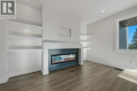 Great Room at 2083 Cortina Drive, Black Mountain, Kelowna
