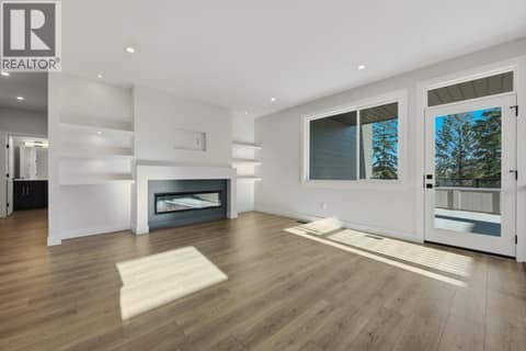 Great Room at 2083 Cortina Drive, Black Mountain, Kelowna