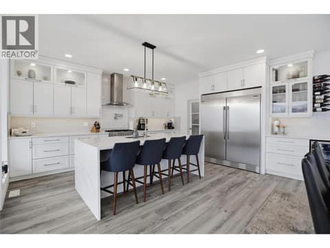 Photo 13 of 848 Cantle Drive, Batchelor Heights, Kamloops