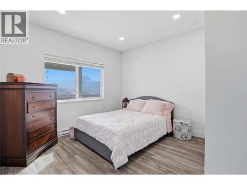 2-bedroom suite at 848 Cantle Drive, Batchelor Heights, Kamloops