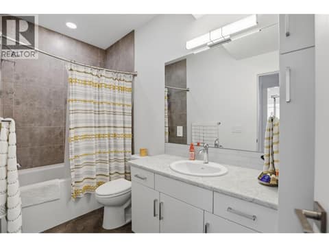 2-bedroom suite at 848 Cantle Drive, Batchelor Heights, Kamloops