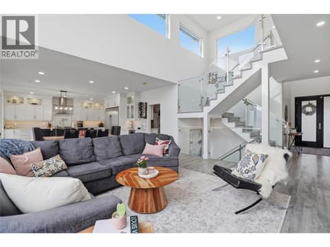 Photo 5 of 848 Cantle Drive, Batchelor Heights, Kamloops