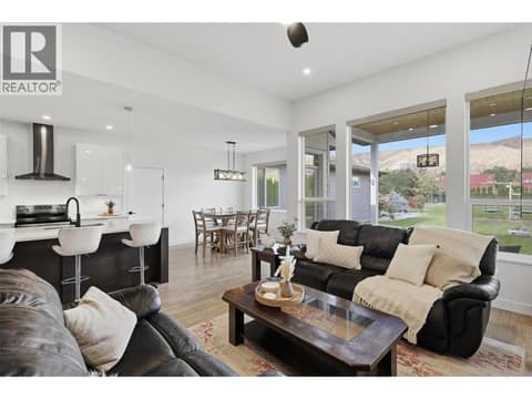 Photo 15 of 1848 PARKCREST Avenue, Brocklehurst, Kamloops