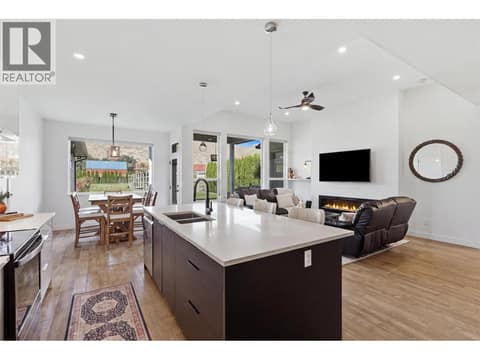 Photo 16 of 1848 PARKCREST Avenue, Brocklehurst, Kamloops