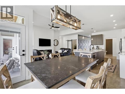 Photo 18 of 1848 PARKCREST Avenue, Brocklehurst, Kamloops