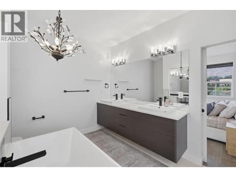 Photo 22 of 1848 PARKCREST Avenue, Brocklehurst, Kamloops