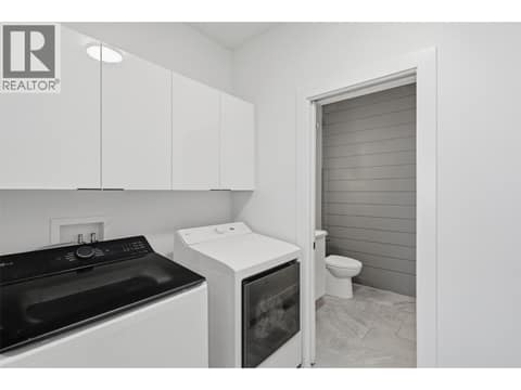 Photo 37 of 1848 PARKCREST Avenue, Brocklehurst, Kamloops