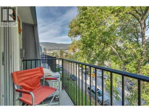 Photo 15 of 922 Dynes Avenue Unit# 309, Main North, Penticton