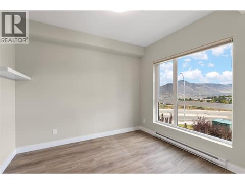 Photo 13 of 875 UNIVERSITY Drive Unit# 203, Sahali, Kamloops