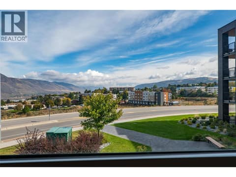 Photo 18 of 875 UNIVERSITY Drive Unit# 203, Sahali, Kamloops