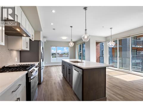 Photo 5 of 875 UNIVERSITY Drive Unit# 203, Sahali, Kamloops