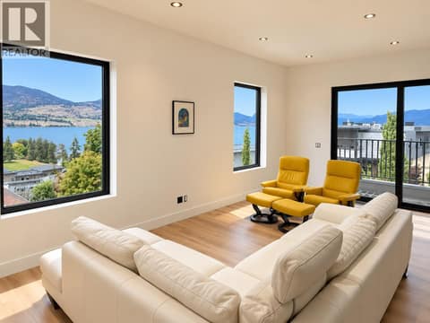 Photo 11 of 591 Vancouver Avenue, Main North, Penticton