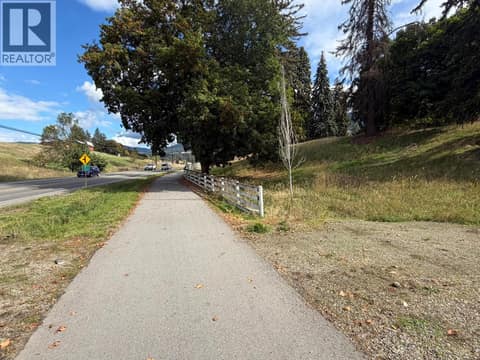 Photo 15 of 5440 Silver Star Road, City of Vernon