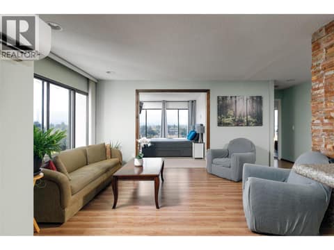 Photo 2 of 737 Leon Avenue Unit# 807, Kelowna North